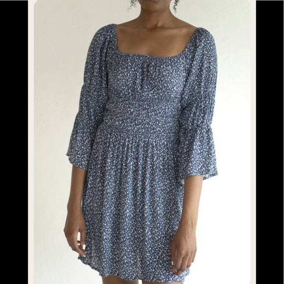 68. En Crème The Maggie Dress in Blue - Picture 1 of 17